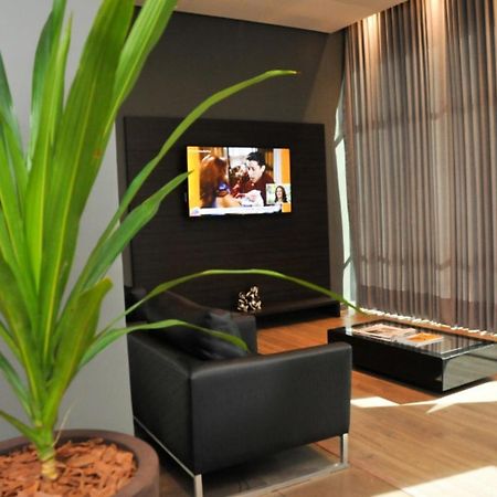 Hotel Vivendas Centro Эрешин Экстерьер фото