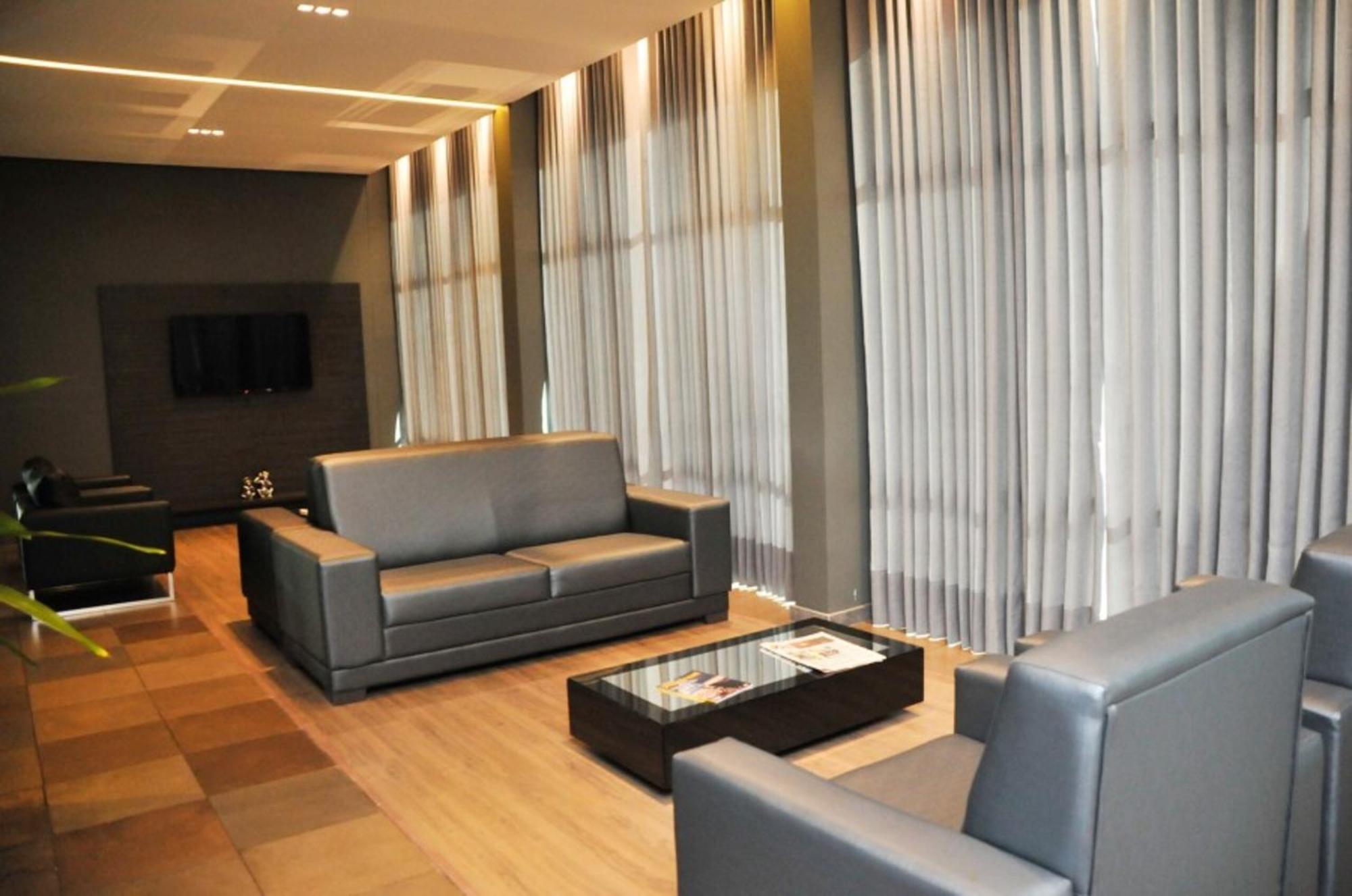 Hotel Vivendas Centro Эрешин Экстерьер фото